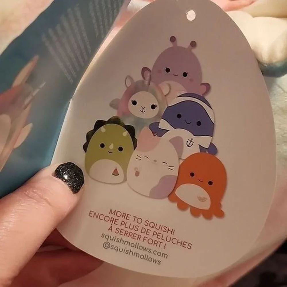 Squishmallows Lucy-May‎ the Llama-Pegacorn 16